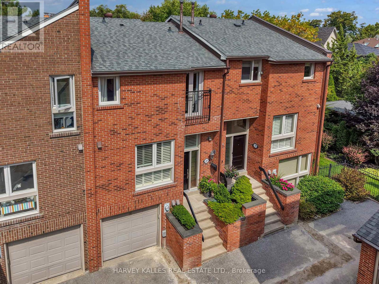 Property at 68 SYLVAN VALLEYWAY image 1