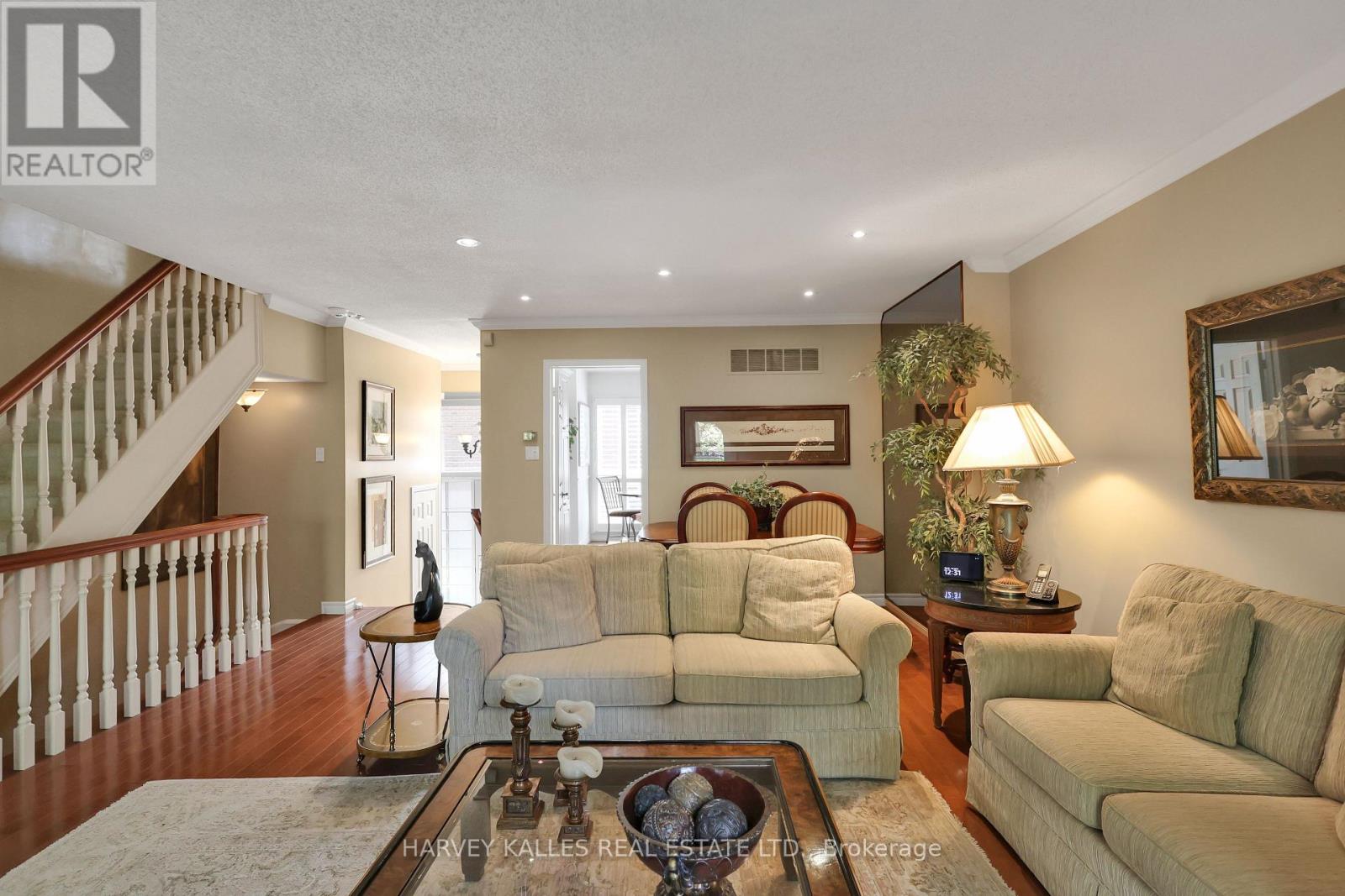 68 Sylvan Valleyway, Toronto (Bedford Park-Nortown), Ontario  M5M 4M3 - Photo 15 - C12391633