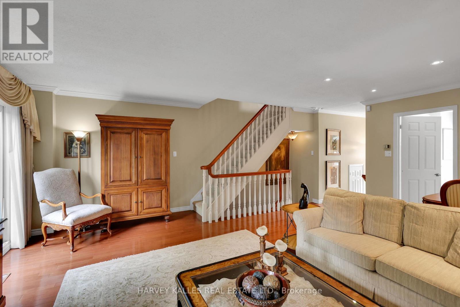 68 Sylvan Valleyway, Toronto (Bedford Park-Nortown), Ontario  M5M 4M3 - Photo 22 - C12391633