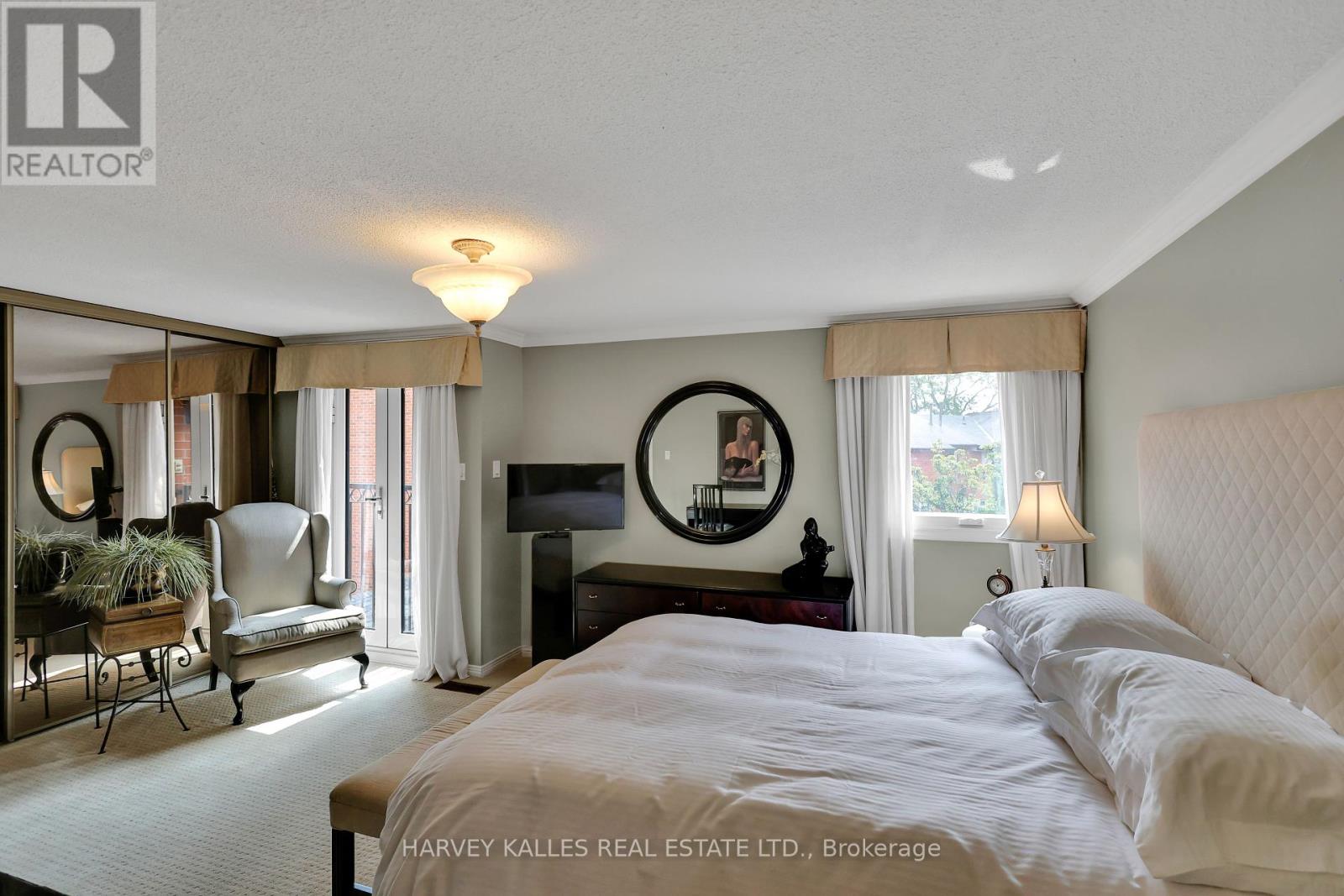 68 Sylvan Valleyway, Toronto (Bedford Park-Nortown), Ontario  M5M 4M3 - Photo 24 - C12391633