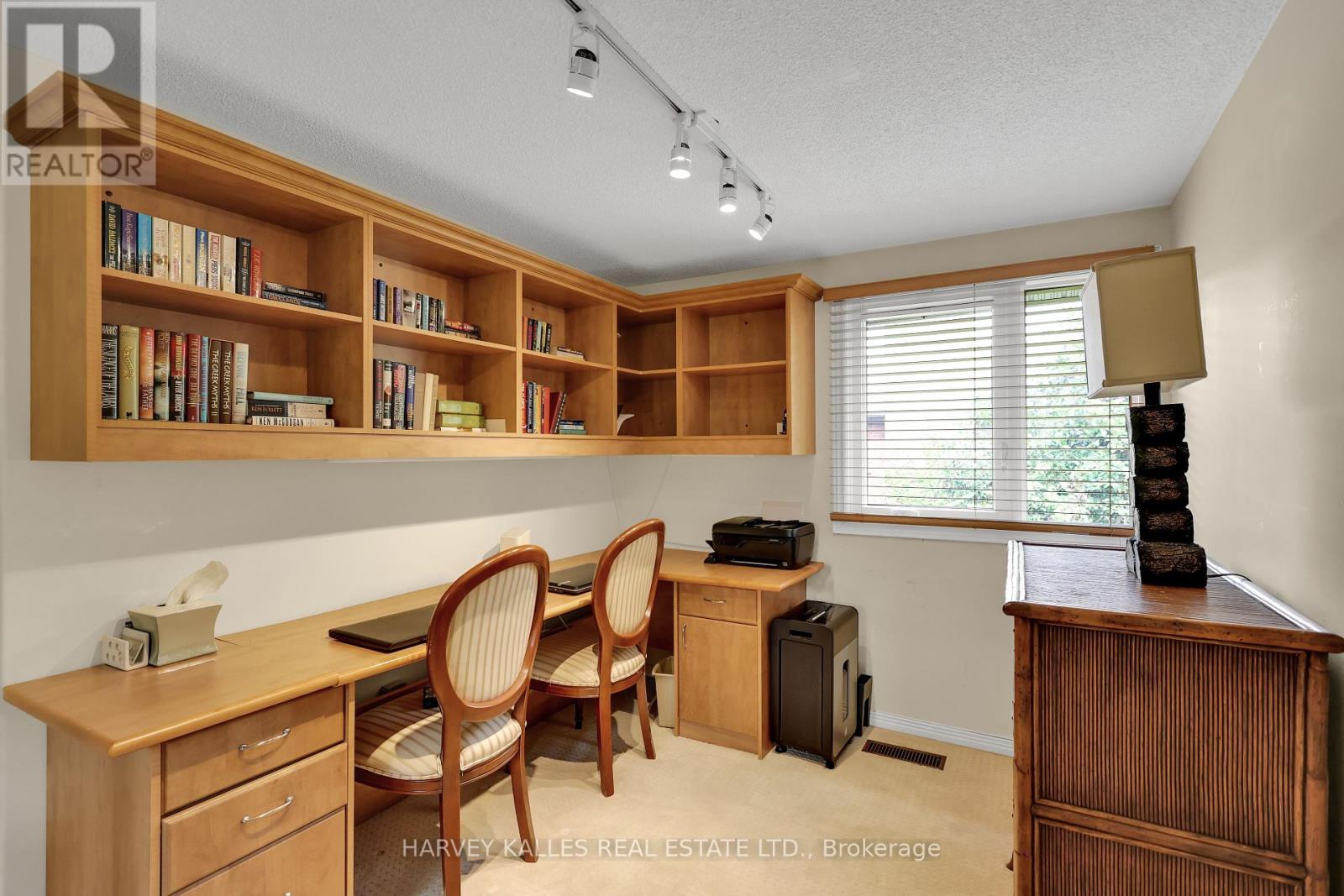 68 Sylvan Valleyway, Toronto (Bedford Park-Nortown), Ontario  M5M 4M3 - Photo 32 - C12391633