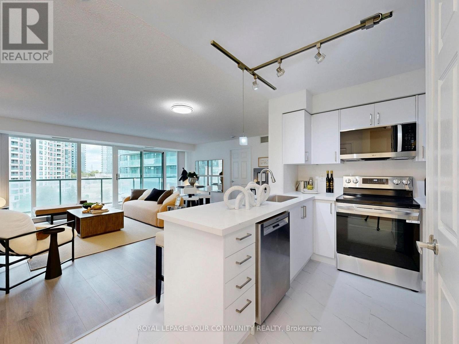 610 - 5500 Yonge Street, Toronto, Ontario  M2N 7L1 - Photo 11 - C12391638