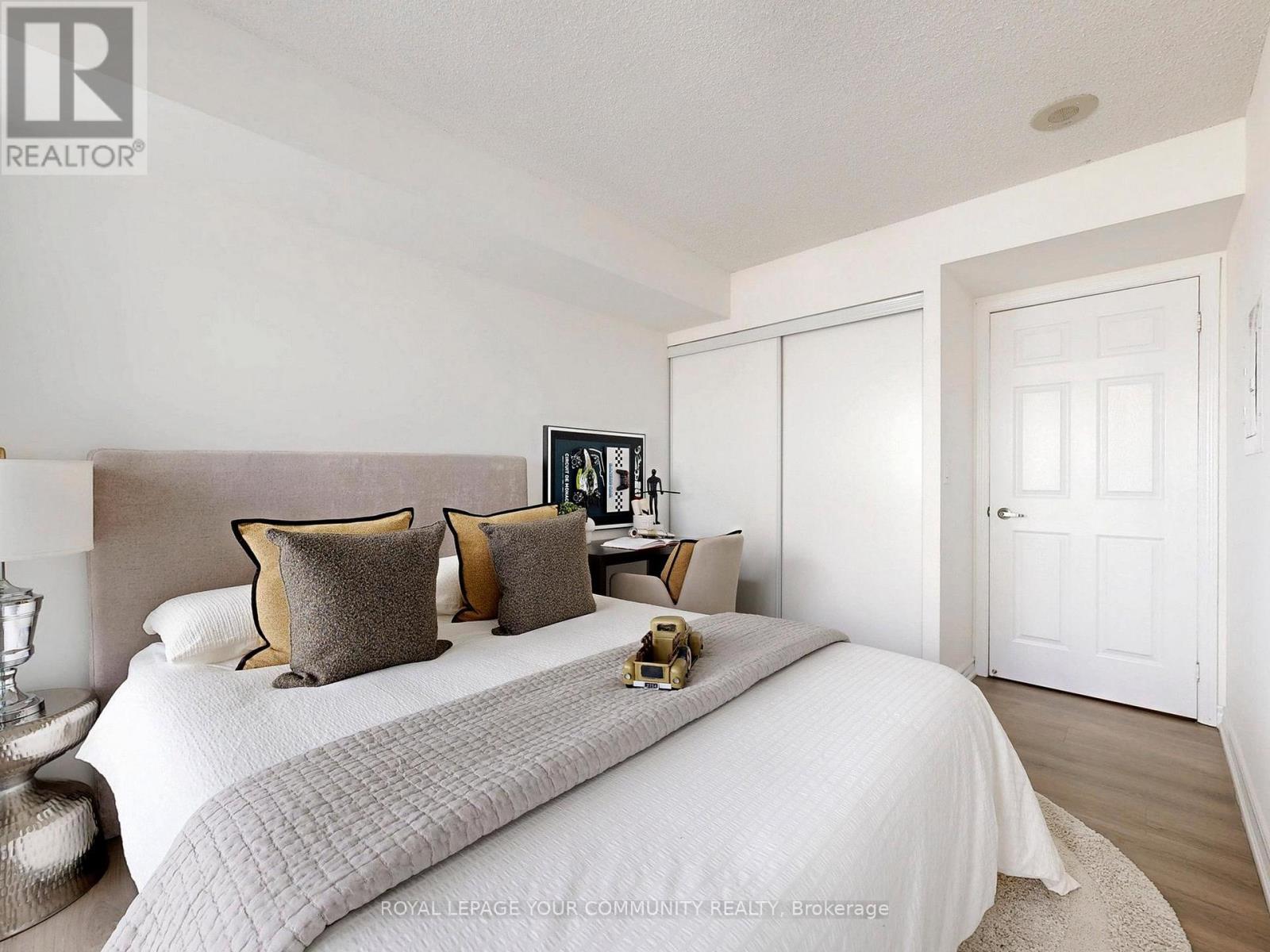 610 - 5500 Yonge Street, Toronto, Ontario  M2N 7L1 - Photo 18 - C12391638