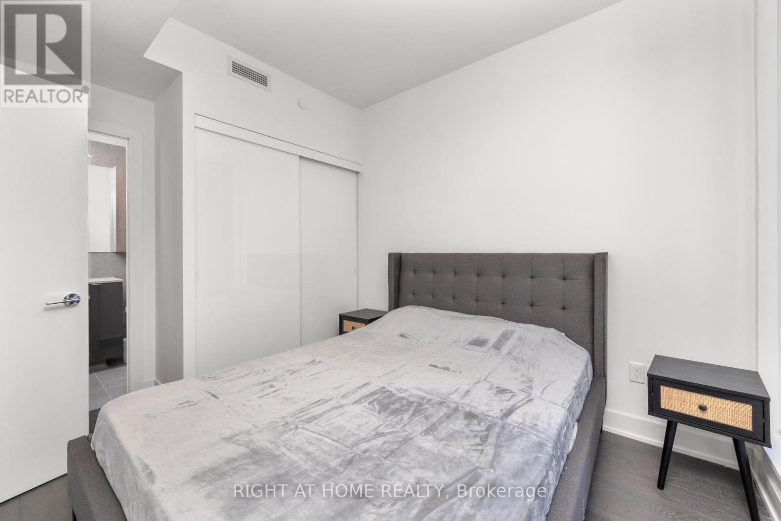 3412 - 35 Mercer Street N, Toronto, Ontario  M5V 0V1 - Photo 14 - C12391651