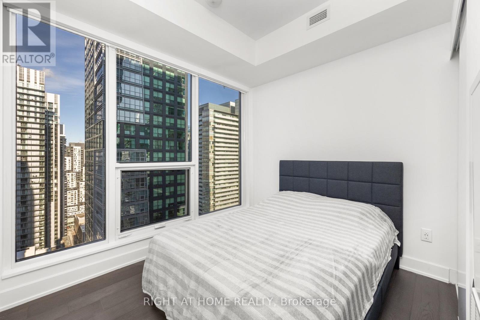 3412 - 35 Mercer Street N, Toronto, Ontario  M5V 0V1 - Photo 16 - C12391651