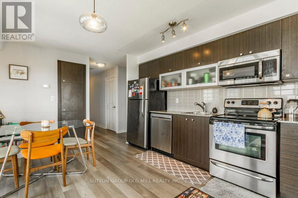 1909 - 2015 Sheppard Avenue E, Toronto, Ontario  M2J 0B3 - Photo 3 - C12391688