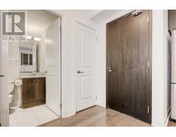 704 - 18 Yorkville Avenue, Toronto (Rosedale-Moore Park), Ca