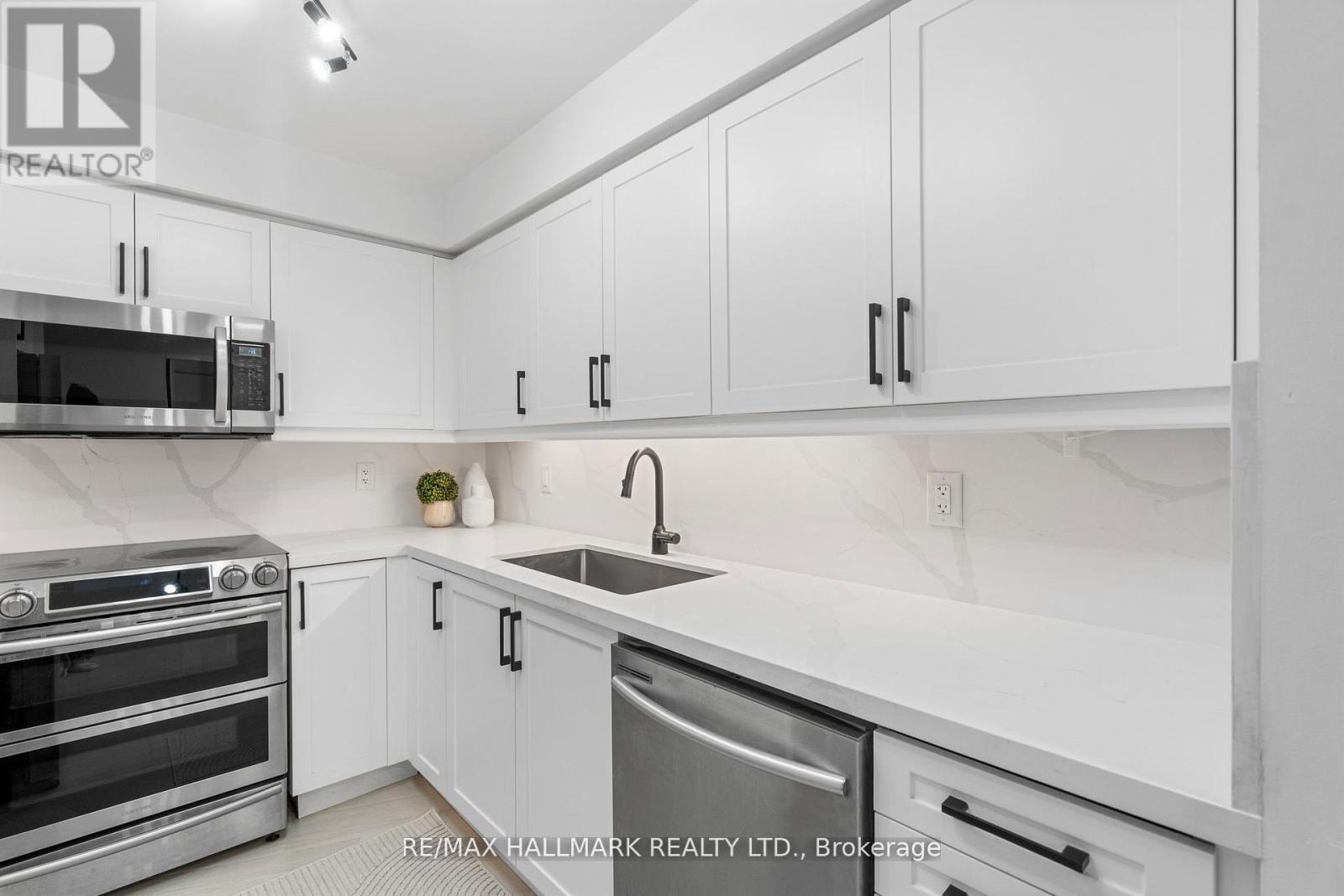 328 - 205 The Donway W, Toronto, Ontario  M3B 3S5 - Photo 9 - C12391794
