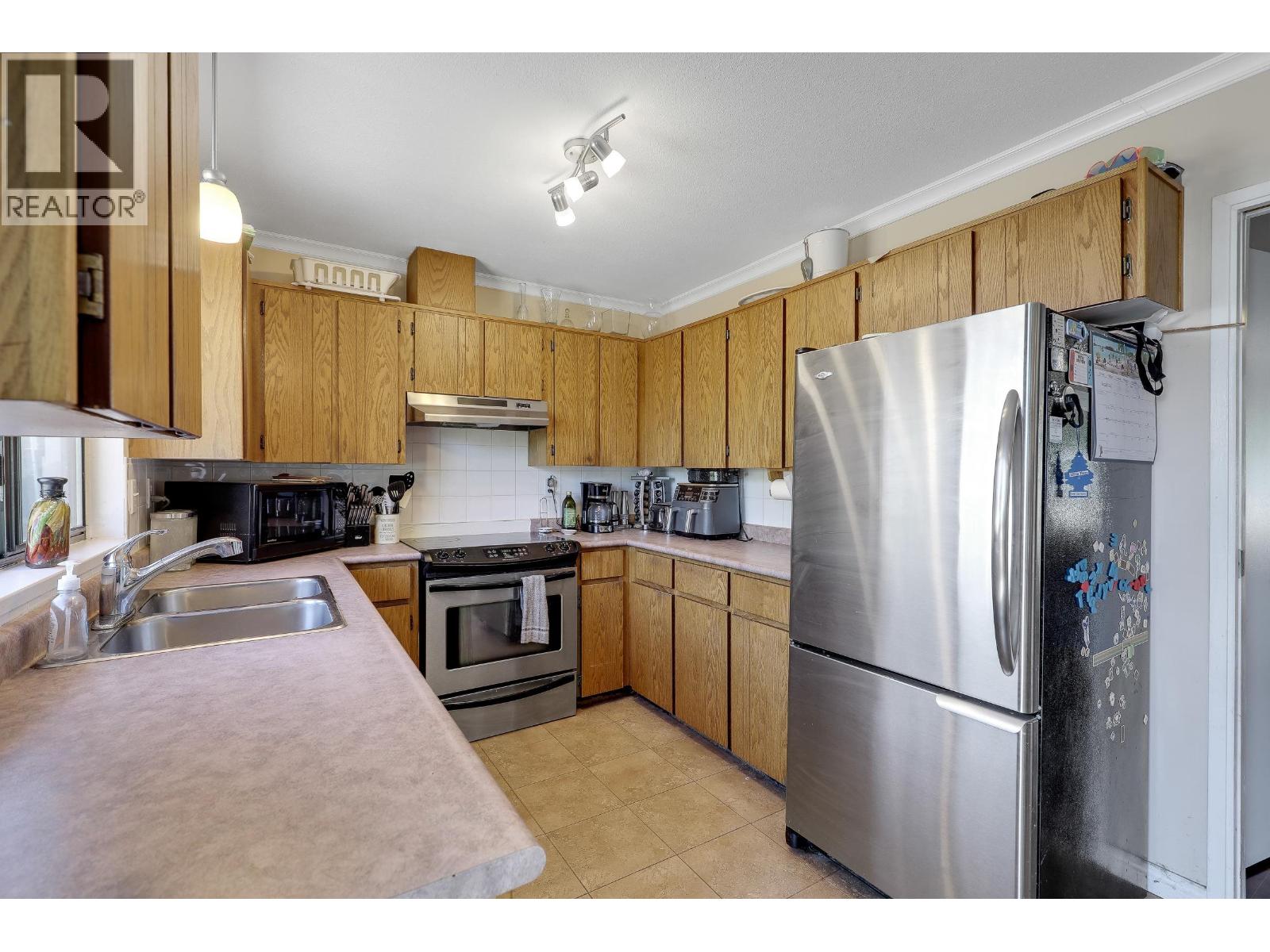 22705 124 Avenue, Maple Ridge, British Columbia  V2X 4K2 - Photo 10 - R3044379