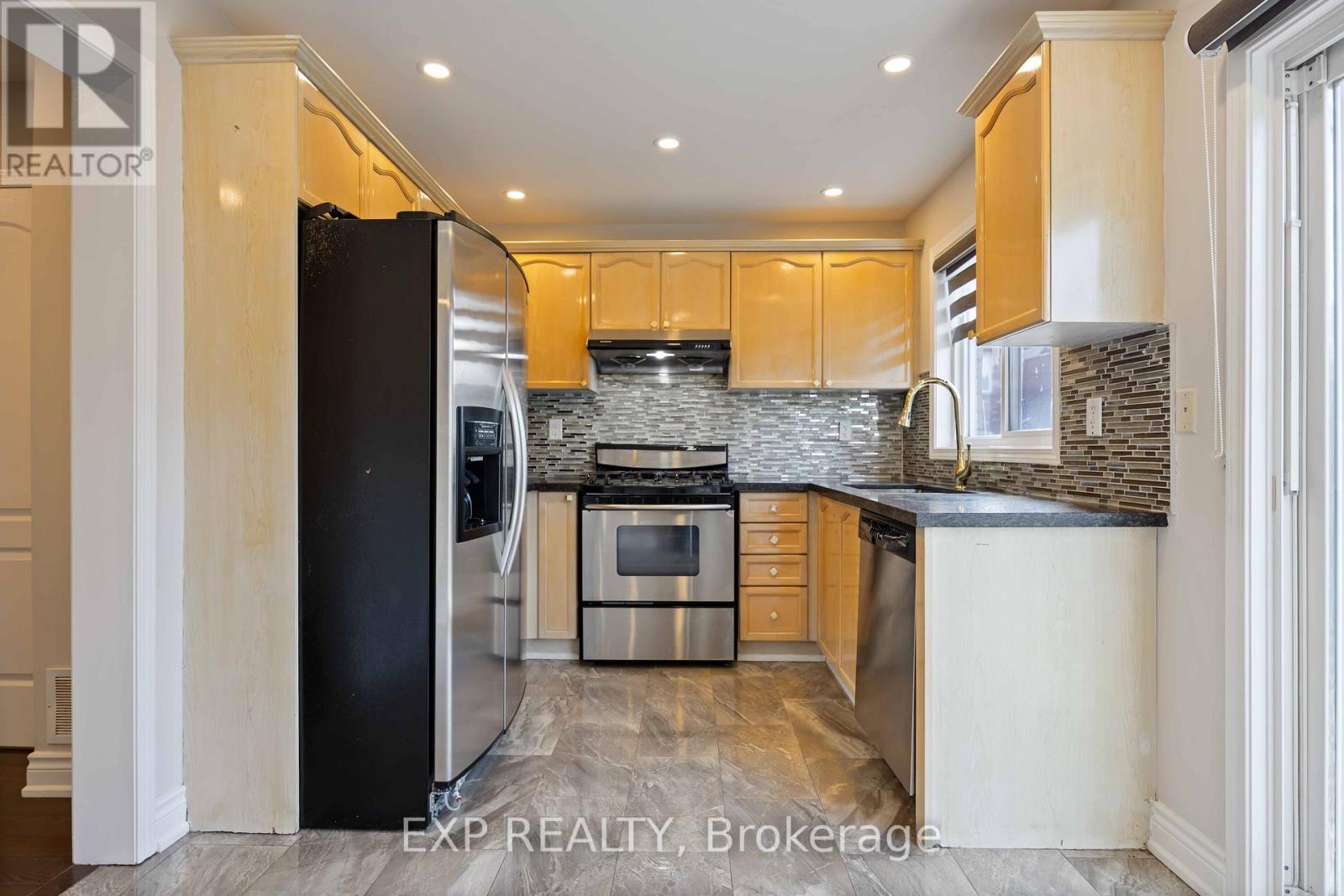 26 Salamander Street, Toronto (Rouge), Ontario  M1X 1Y9 - Photo 21 - E12385455