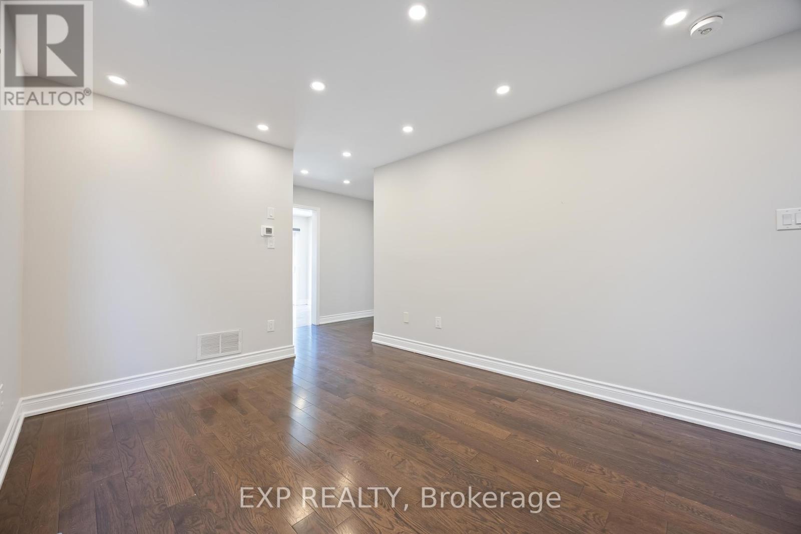 26 Salamander Street, Toronto (Rouge), Ontario  M1X 1Y9 - Photo 7 - E12385455
