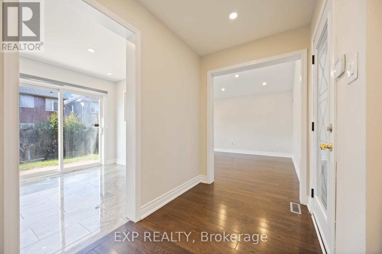 26 Salamander Street, Toronto (Rouge), Ontario  M1X 1Y9 - Photo 9 - E12385455