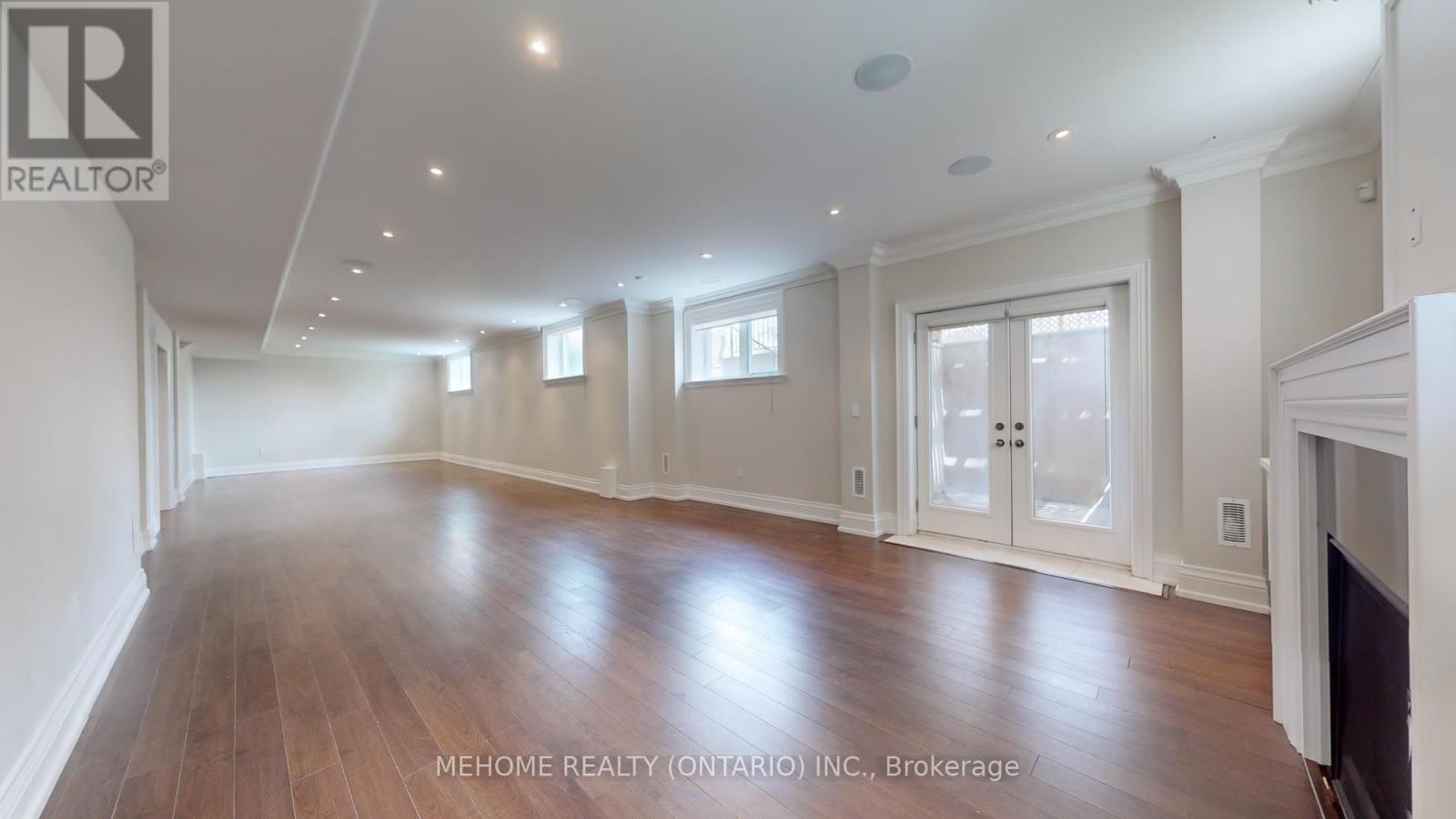 19 Parker Avenue, Richmond Hill (Oak Ridges), Ontario  L4E 2X3 - Photo 42 - N12390940