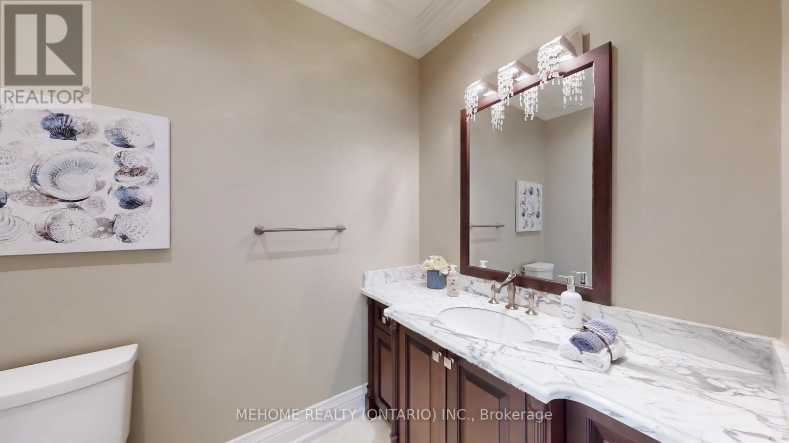 19 Parker Avenue, Richmond Hill (Oak Ridges), Ontario  L4E 2X3 - Photo 18 - N12390940