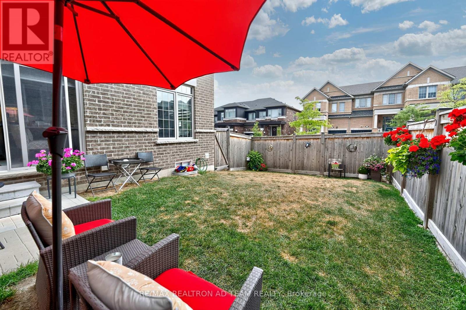 1153 Enchanted Crescent, Pickering, Ontario  L1X 0H1 - Photo 27 - E12391809