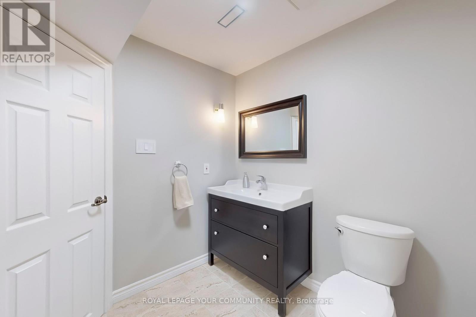 6 - 10 Reddington Drive, Caledon, Ontario  L7E 4C3 - Photo 45 - W12390305