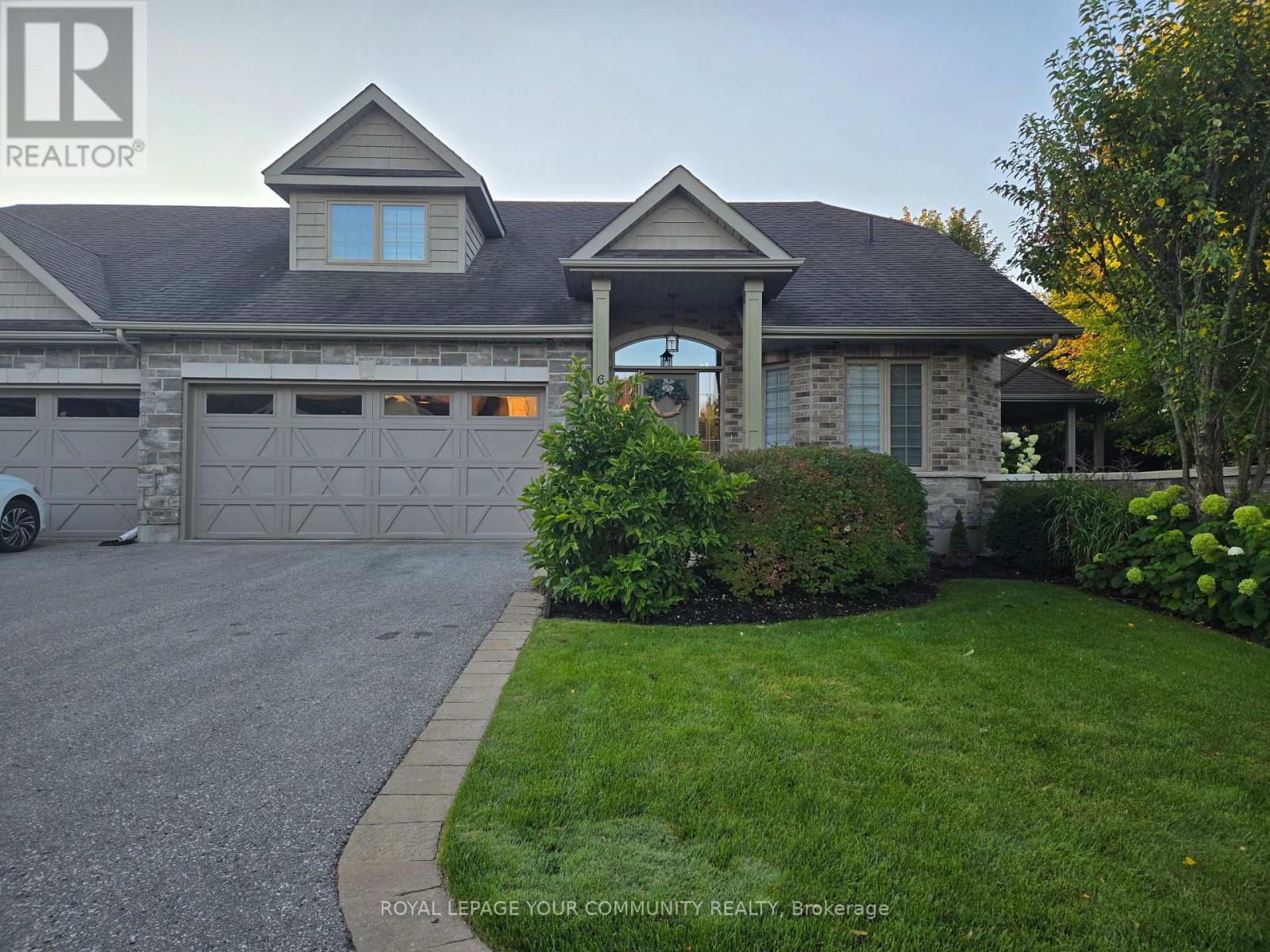 6 - 10 REDDINGTON DRIVE, Caledon, Ontario