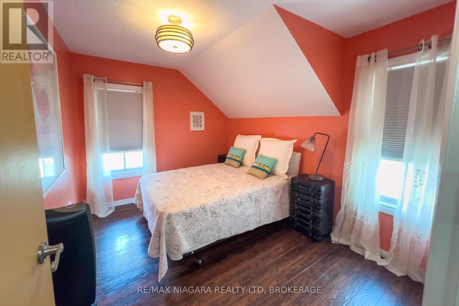 5791 Emery Street, Niagara Falls, Ontario  L2G 1L8 - Photo 21 - X12391837