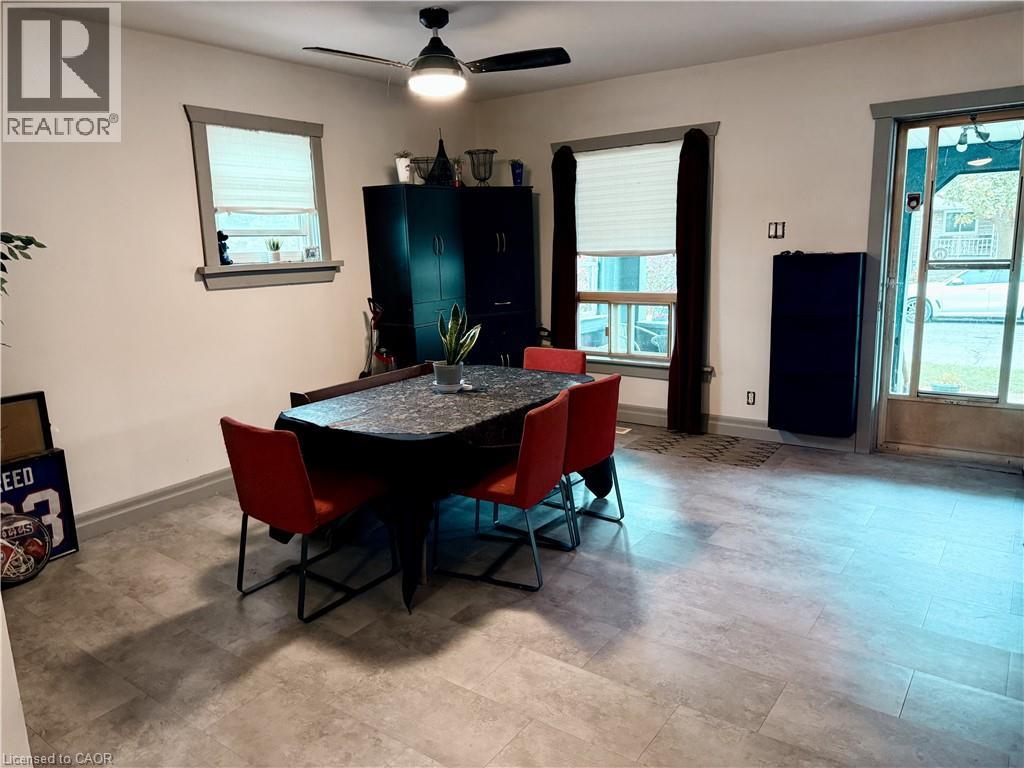 33 Cozy Street, Welland, Ontario  L3B 4G7 - Photo 6 - 40767765