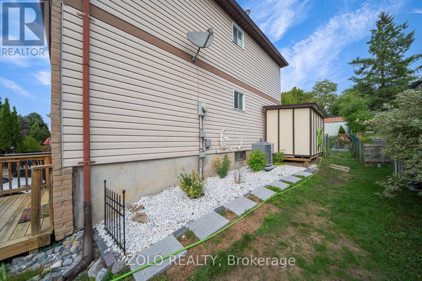 2048 Walker Avenue, Peterborough, Ontario  K9L 1S1 - Photo 36 - X12372909