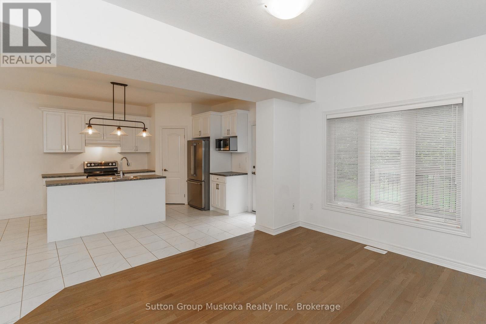 14 Braeside Crescent, Huntsville, Ontario  P1H 0C6 - Photo 13 - X12391845