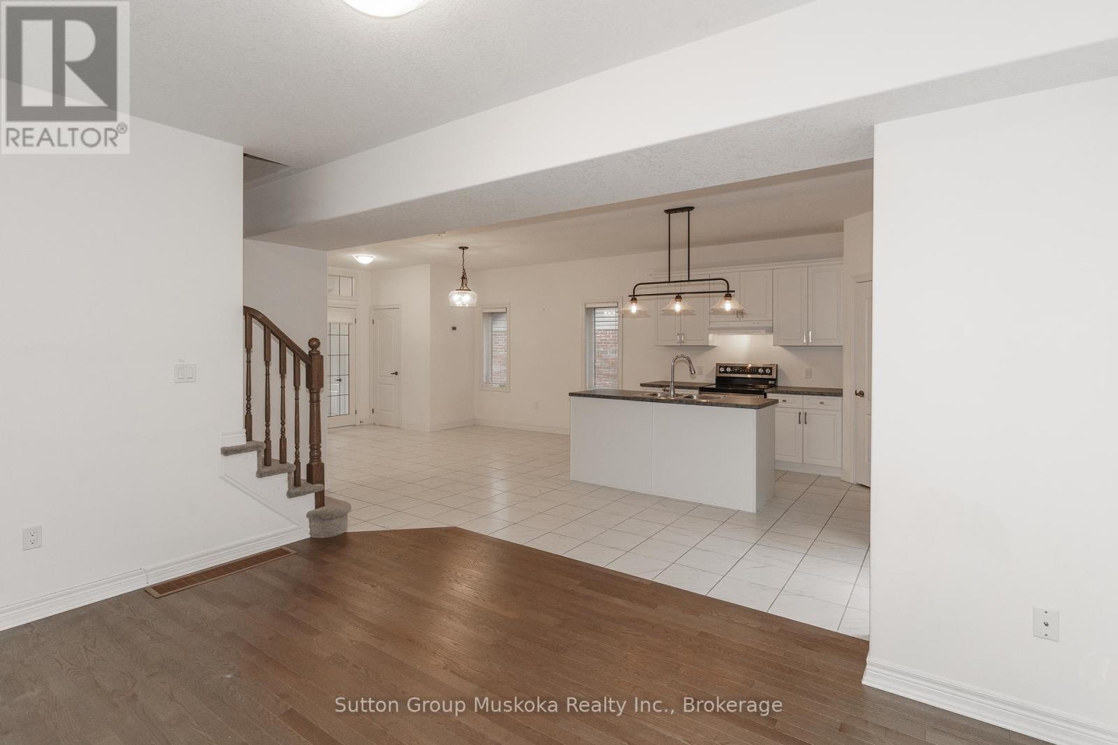 14 Braeside Crescent, Huntsville, Ontario  P1H 0C6 - Photo 14 - X12391845