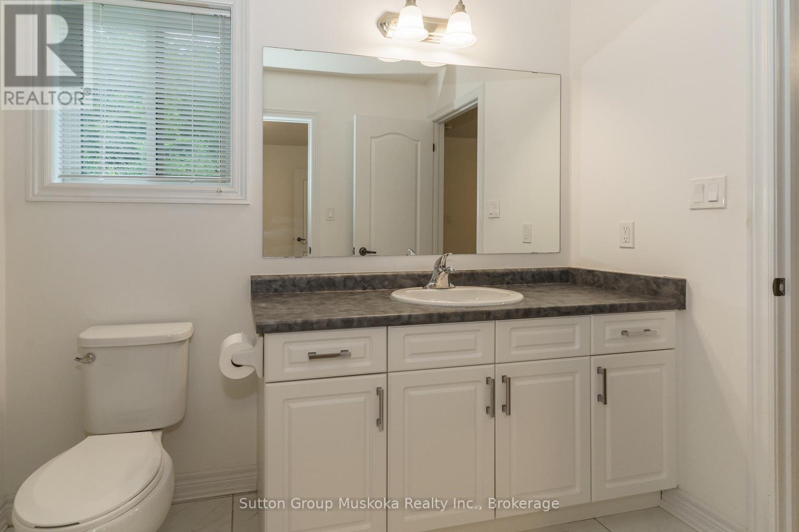 14 Braeside Crescent, Huntsville, Ontario  P1H 0C6 - Photo 25 - X12391845