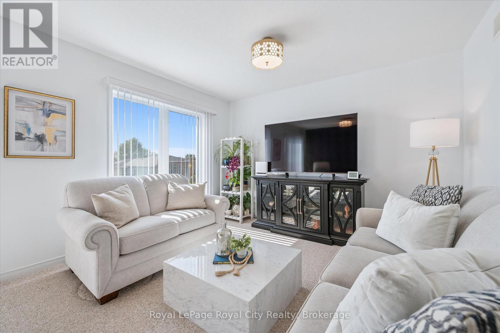26 Hasler Crescent, Guelph, Ontario  N1L 0A2 - Photo 16 - X12391872