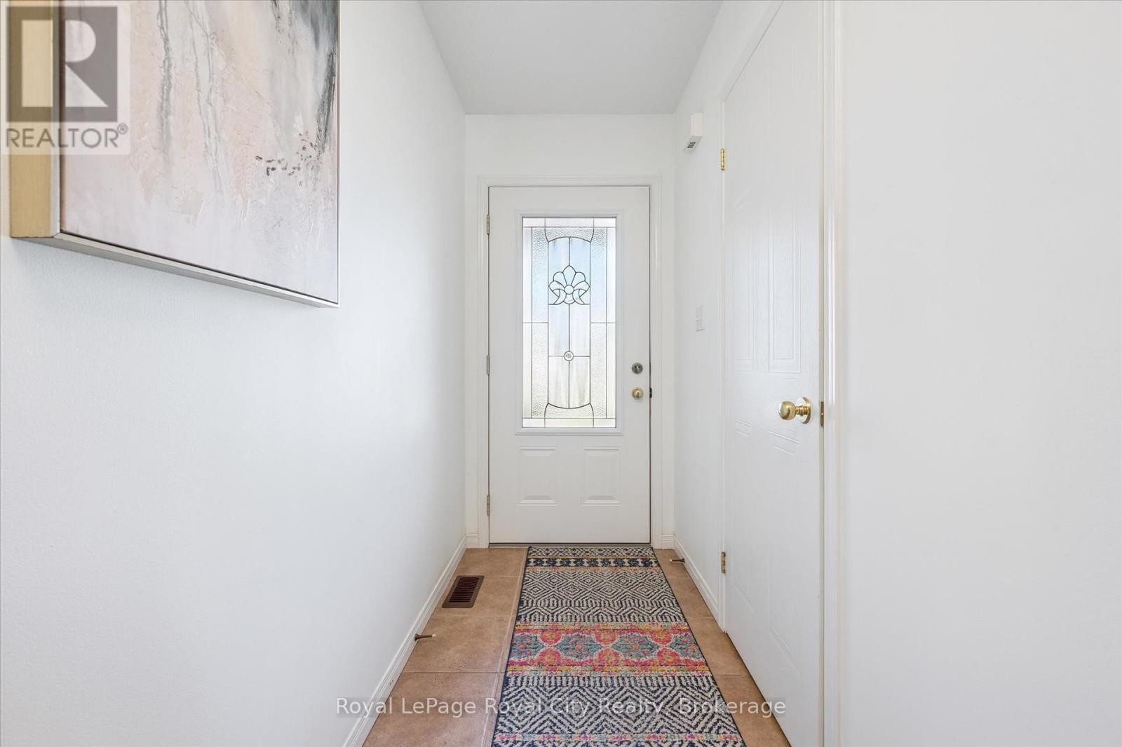 Property at 26 HASLER CRESCENT image 4