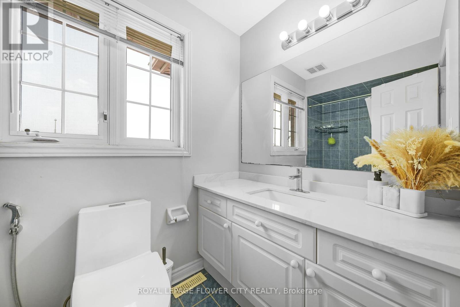 4 Stephanie Lane, Barrie, Ontario  L4N 0V2 - Photo 23 - S12391667