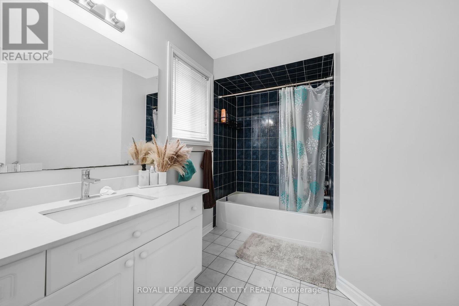 4 Stephanie Lane, Barrie, Ontario  L4N 0V2 - Photo 33 - S12391667