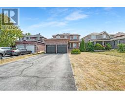 4 STEPHANIE LANE, Barrie, Ontario