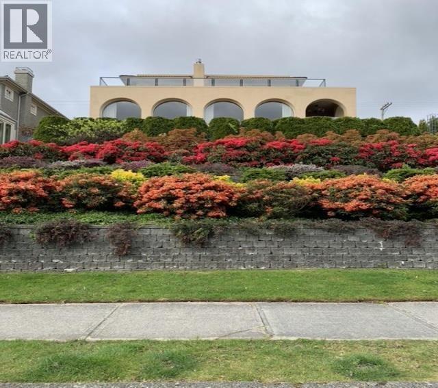 Property at 3705 PUGET DRIVE image 4