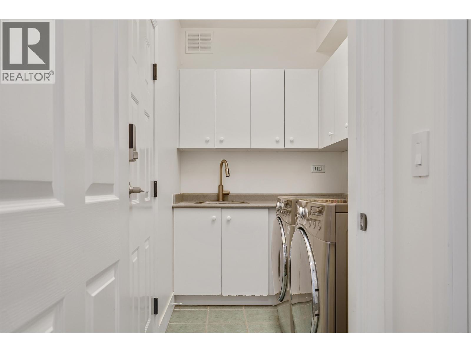 3240 Westminster Highway, Richmond, British Columbia  V7C 5R1 - Photo 7 - R3045478
