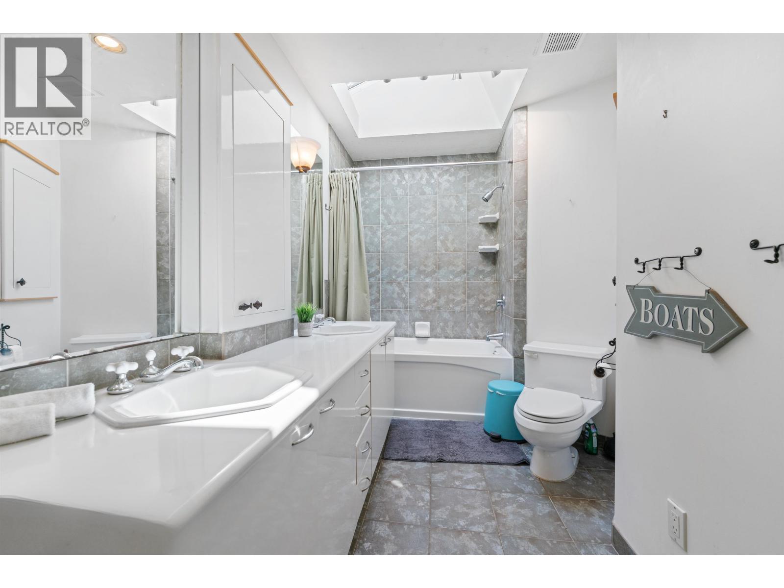 5475 Greenleaf Road, West Vancouver, British Columbia  V7W 1N5 - Photo 28 - R3045499