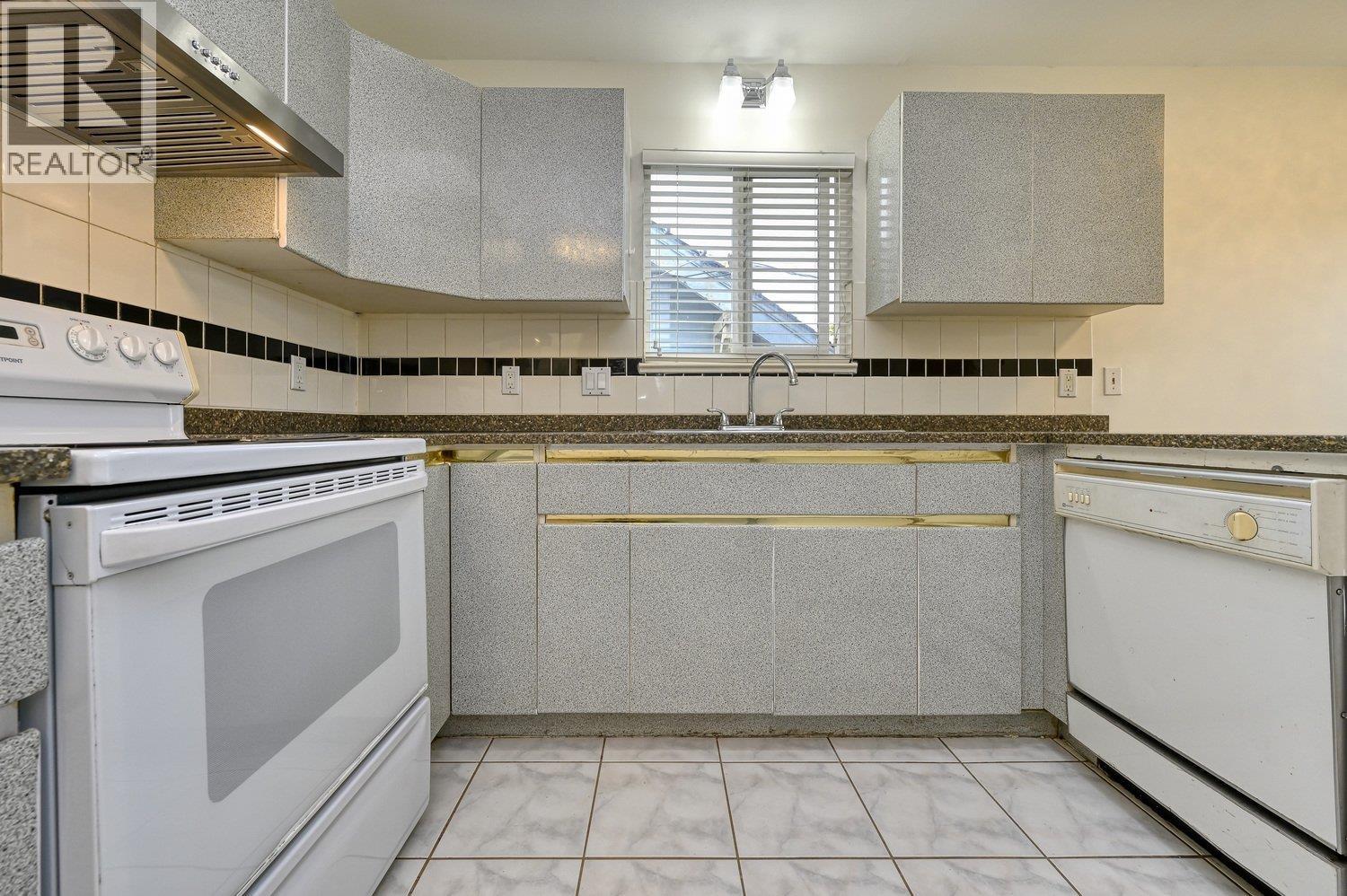 3315 Charles Street, Vancouver, British Columbia  V5K 3C3 - Photo 7 - R3045507