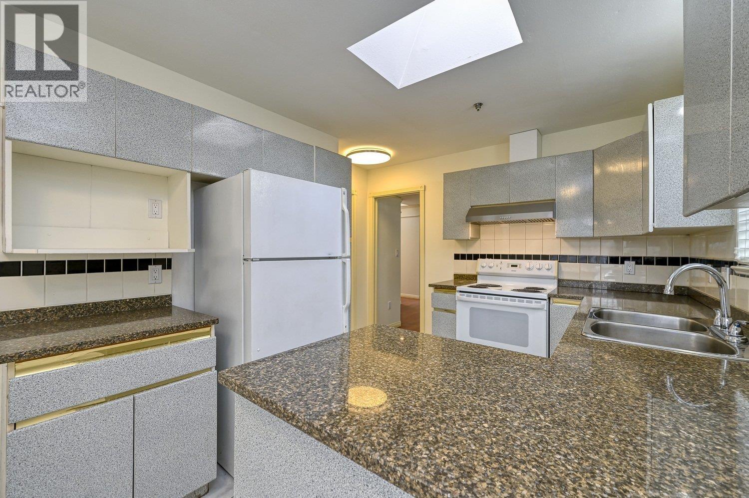 3315 Charles Street, Vancouver, British Columbia  V5K 3C3 - Photo 9 - R3045507