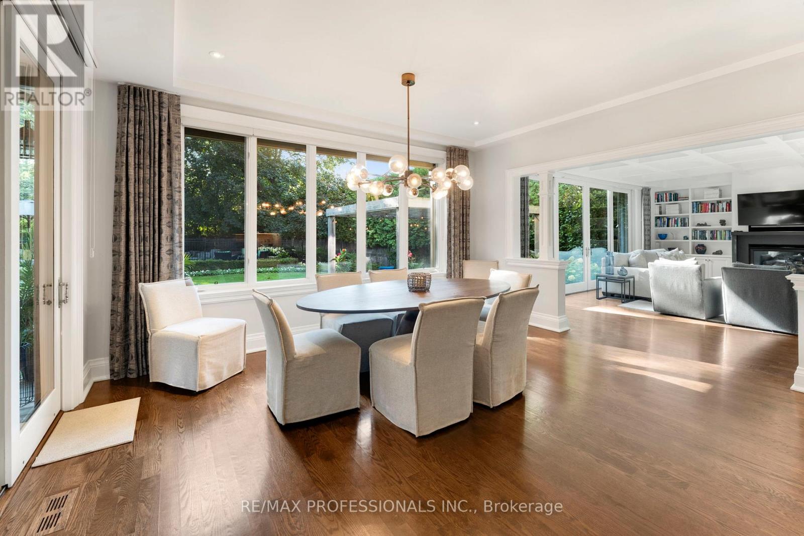 40 Edgehill Road, Toronto (Edenbridge-Humber Valley), Ontario  M9A 4N4 - Photo 18 - W12391631