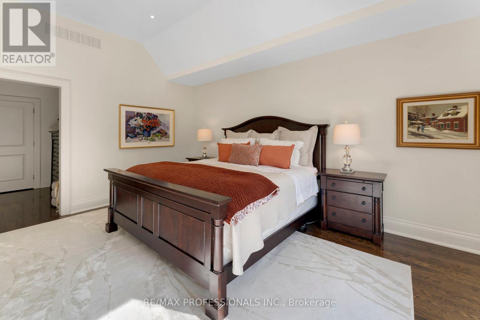 40 Edgehill Road, Toronto (Edenbridge-Humber Valley), Ontario  M9A 4N4 - Photo 28 - W12391631