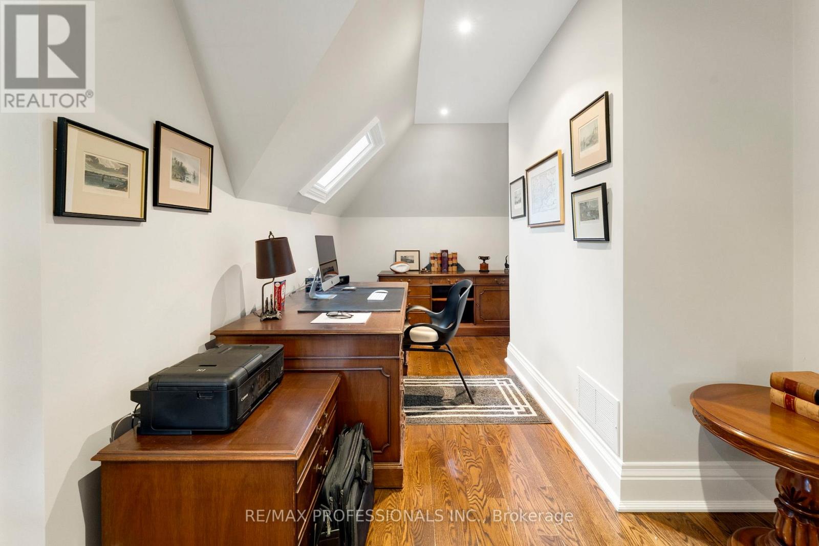 40 Edgehill Road, Toronto (Edenbridge-Humber Valley), Ontario  M9A 4N4 - Photo 37 - W12391631