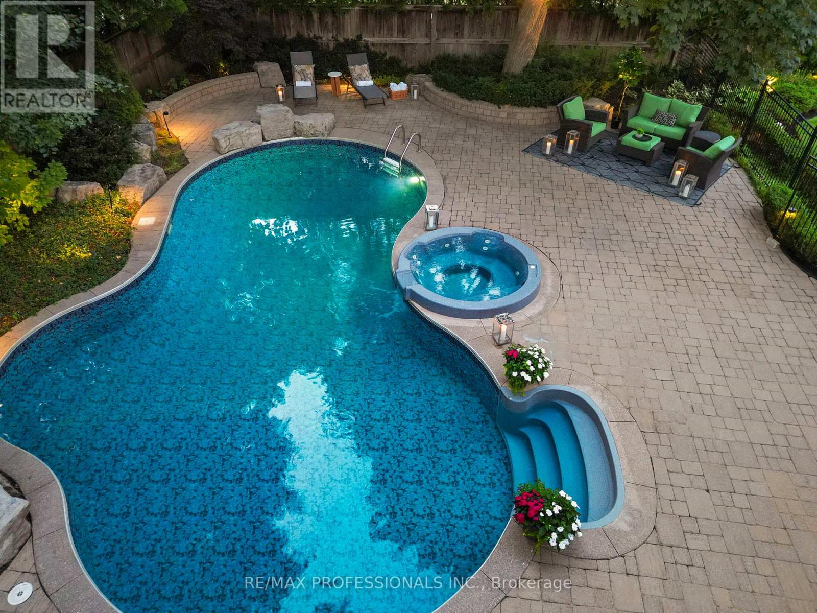 40 Edgehill Road, Toronto (Edenbridge-Humber Valley), Ontario  M9A 4N4 - Photo 42 - W12391631