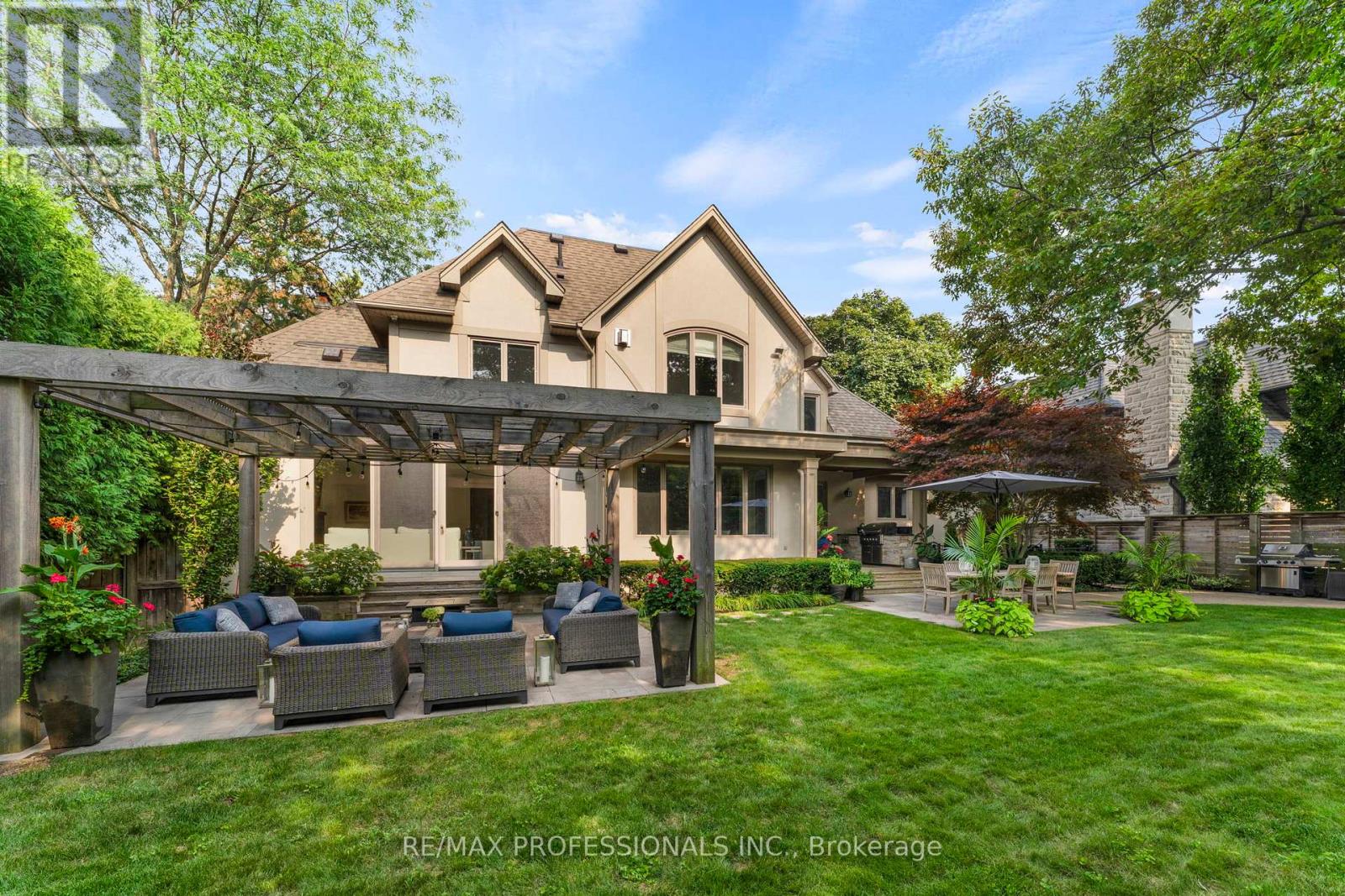 40 Edgehill Road, Toronto (Edenbridge-Humber Valley), Ontario  M9A 4N4 - Photo 47 - W12391631