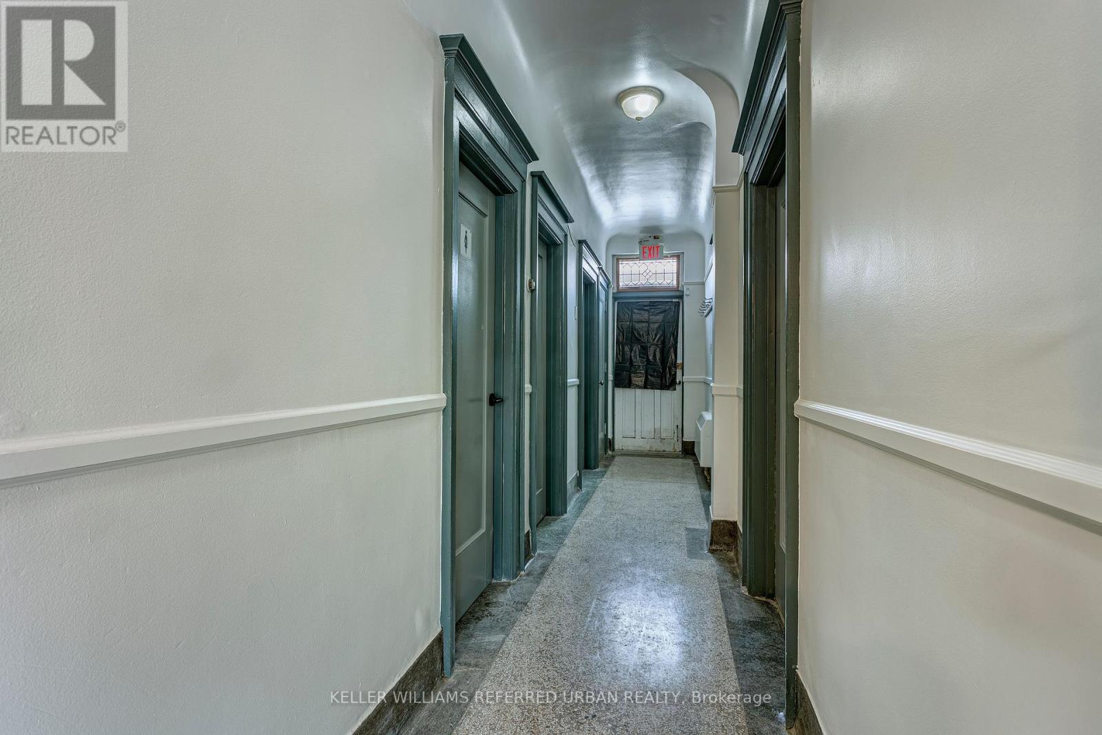 Ground - 2974 Lake Shore Boulevard W, Toronto, Ontario  M8V 1J9 - Photo 13 - W12391698