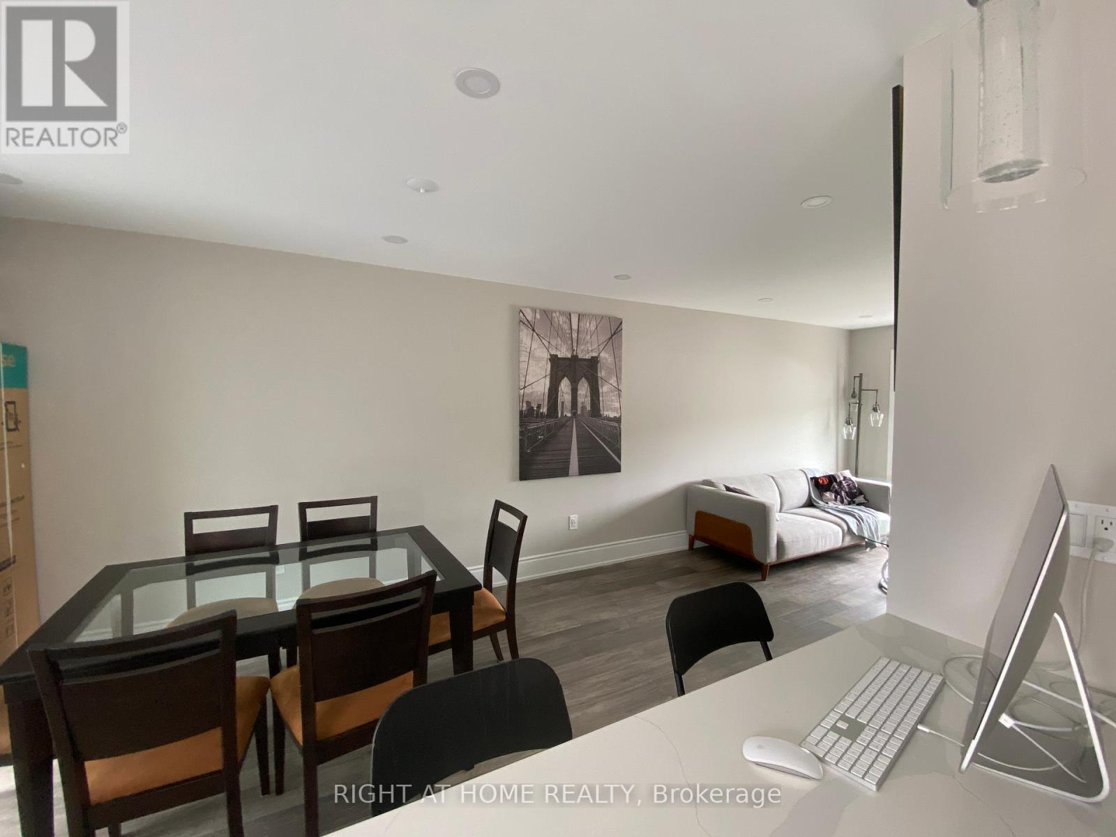 9 Snowood Court, Toronto, Ontario  M3N 1E7 - Photo 8 - W12391726