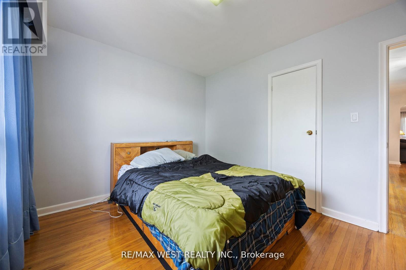 47 Brawley Avenue, Toronto, Ontario  M8Z 4Z5 - Photo 18 - W12391740