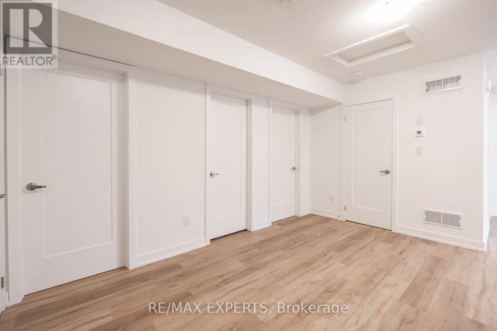 435 - 4263 Fourth Avenue, Niagara Falls, Ontario  L2E 0C2 - Photo 12 - X12391803