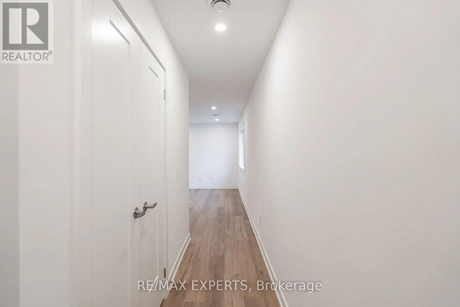 435 - 4263 Fourth Avenue, Niagara Falls, Ontario  L2E 0C2 - Photo 4 - X12391803