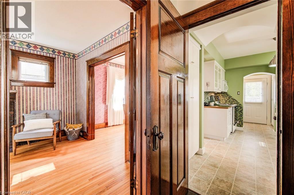 48 John Street E, Waterloo, Ontario  N2J 1E8 - Photo 6 - 40765143