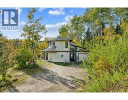 200, 229306 Highway 762, Rural Foothills County, Ca