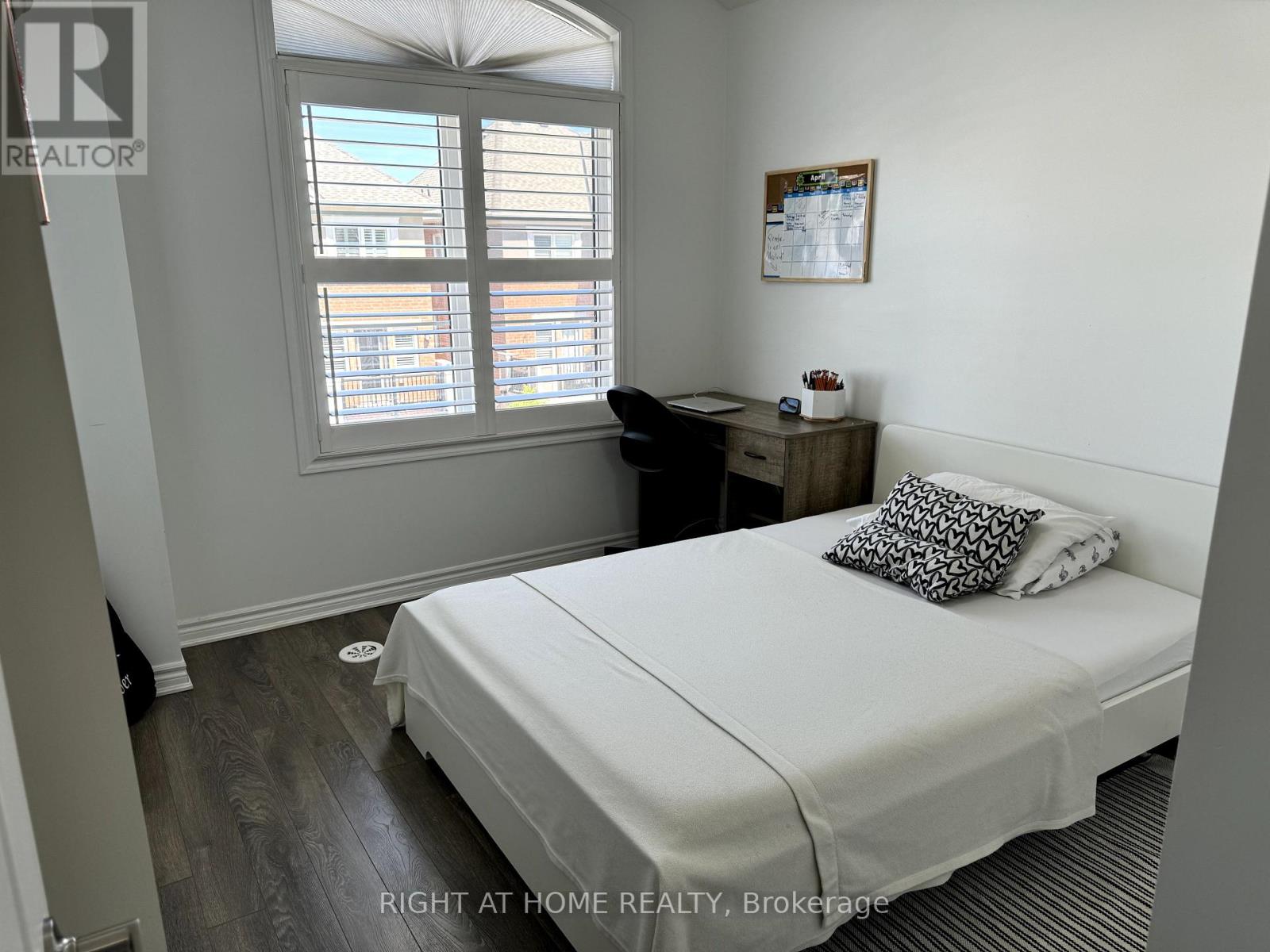 72 Ayers Crescent, Toronto, Ontario  M1L 0C4 - Photo 6 - E12391432